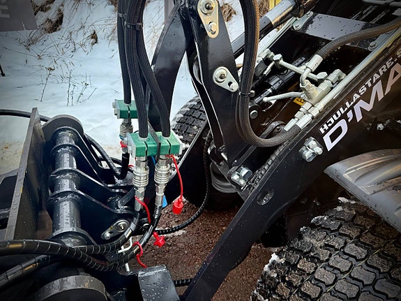 D'MACHINE 750 | Perkins | Hydrostat | 4WD | Trima 5 of 10