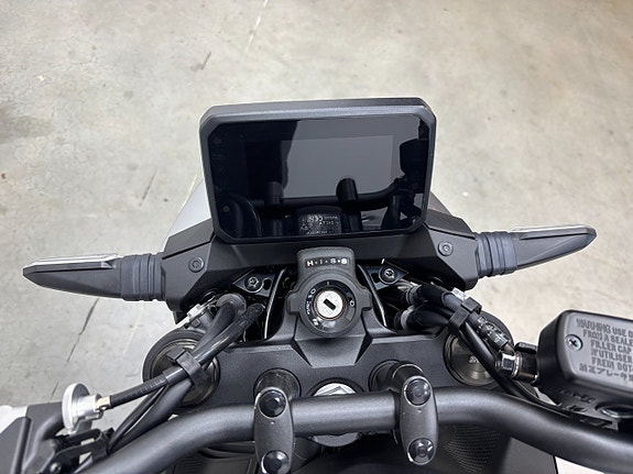 Honda CB750 Hornet *Demo* Sommarkampanj 6 of 6