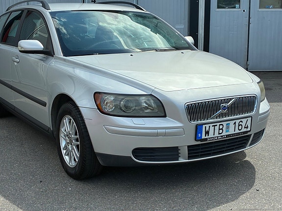 Volvo V50 9 of 16