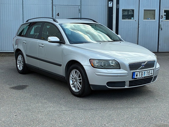 Volvo V50 8 of 16