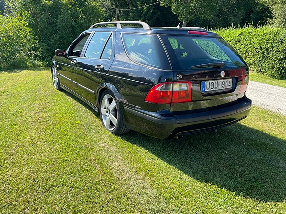 Saab 9-5 3 of 5
