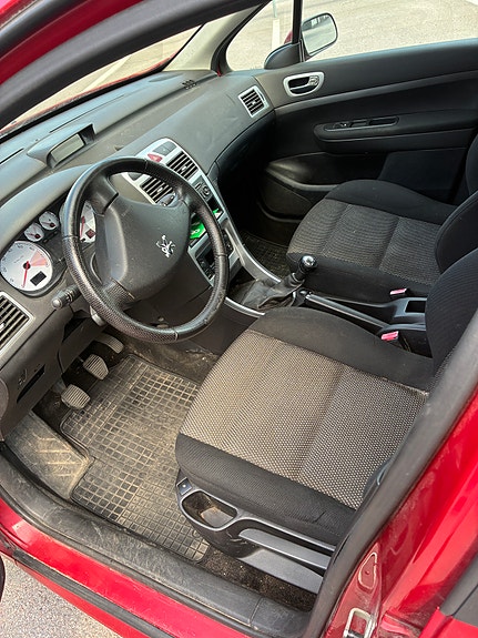 Peugeot 307 4 of 5