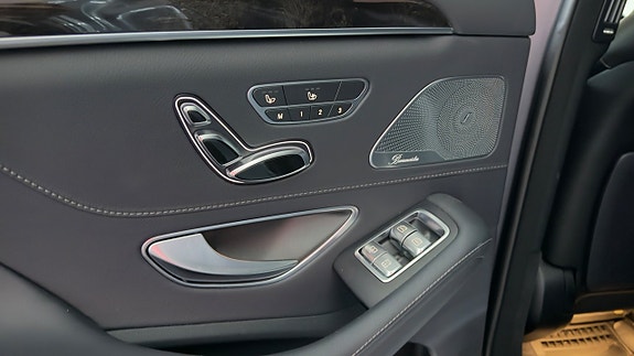 Mercedes-Benz S350 d 8 of 30