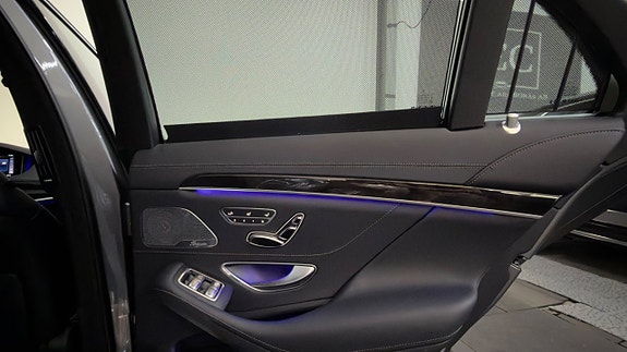 Mercedes-Benz S350 d 17 of 30