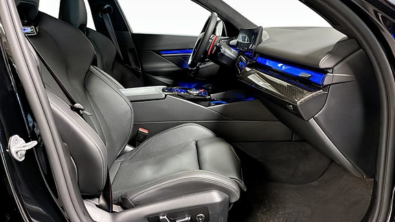 BMW M5 3 of 5