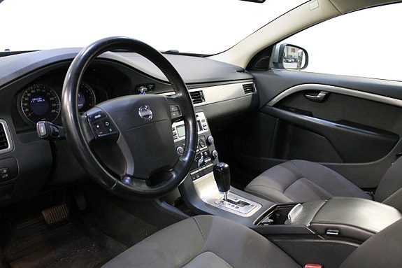 Volvo S80 8 of 9
