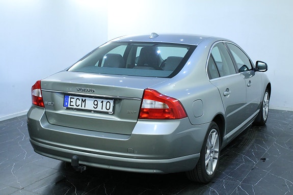 Volvo S80 6 of 9