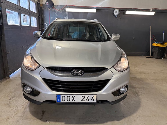 Hyundai ix35 2 of 14