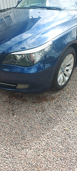 BMW 525d 9 of 12