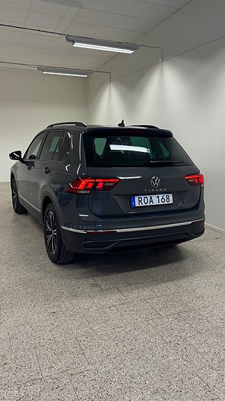 Volkswagen Tiguan 5 of 6