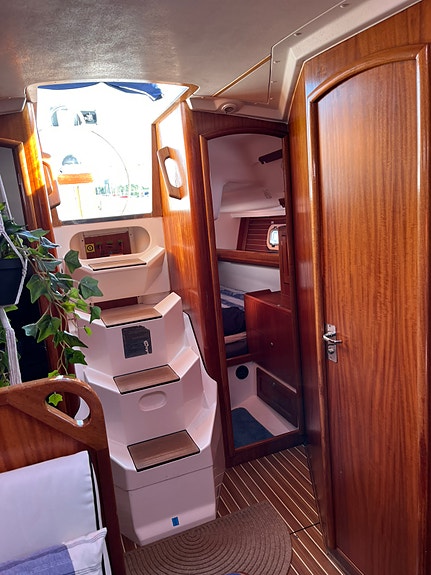 Elan 36 -02 5 of 5