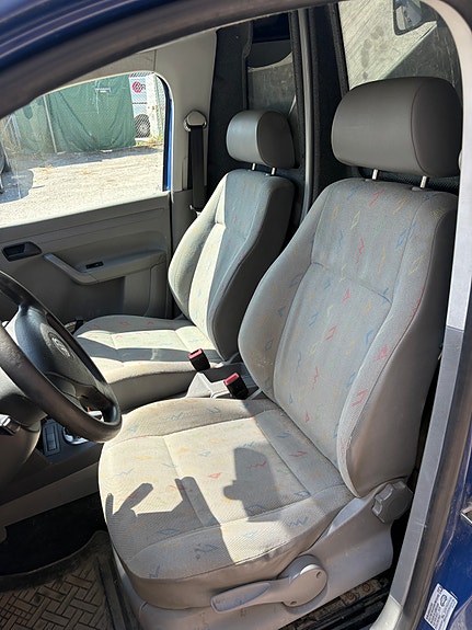 Volkswagen Caddy 9 of 10