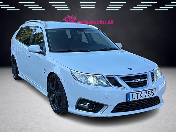 Saab 9-3 4 of 5