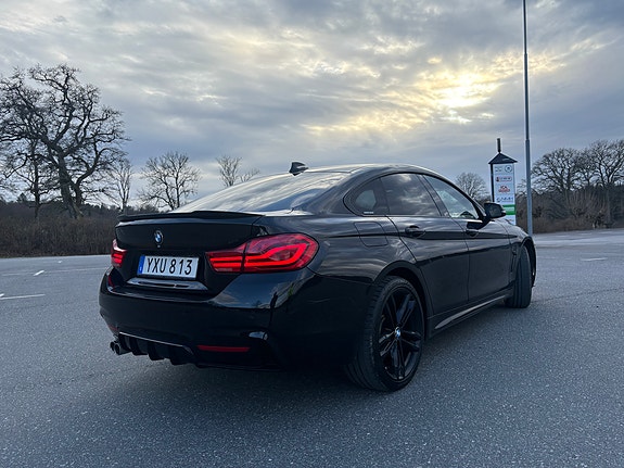 BMW 430i 4 of 5