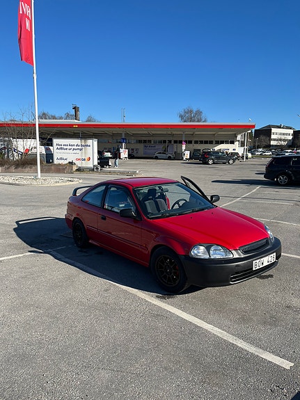 Honda Civic 2 of 5