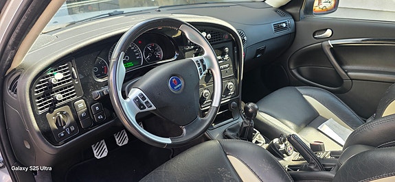 Saab 9-5 3 of 5