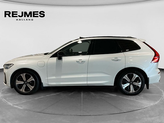 Volvo XC60 3 of 5