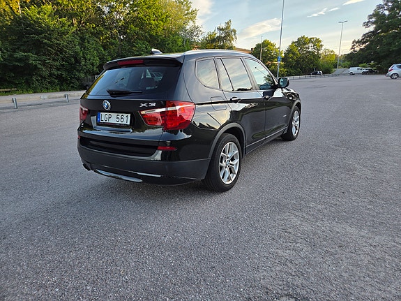 BMW X3 4 of 5