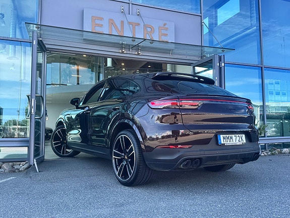 Porsche Cayenne 23 of 23
