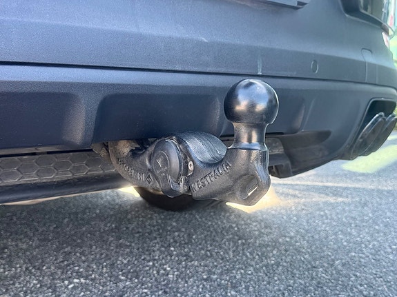 Porsche Cayenne 21 of 23