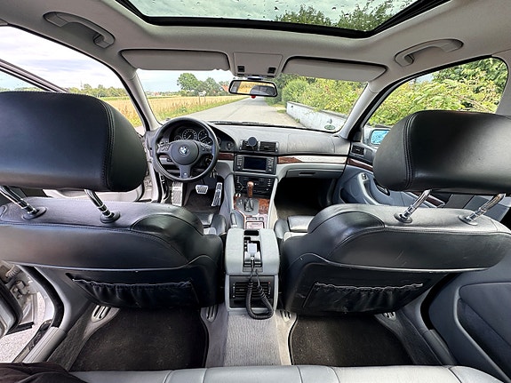 BMW 540i 5 of 5