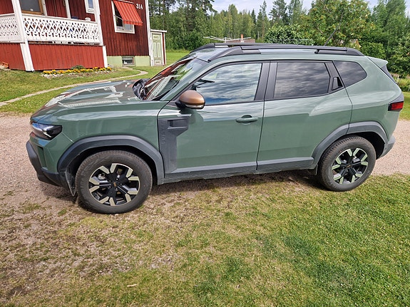 Dacia Duster 2 of 4