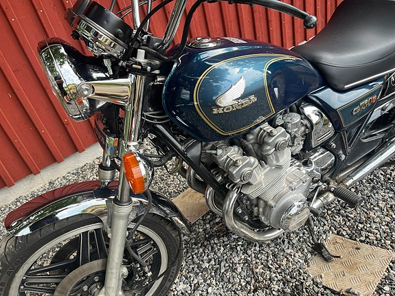 Honda CB 750 C RC06 5 of 5
