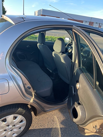 Nissan Micra 5 of 10