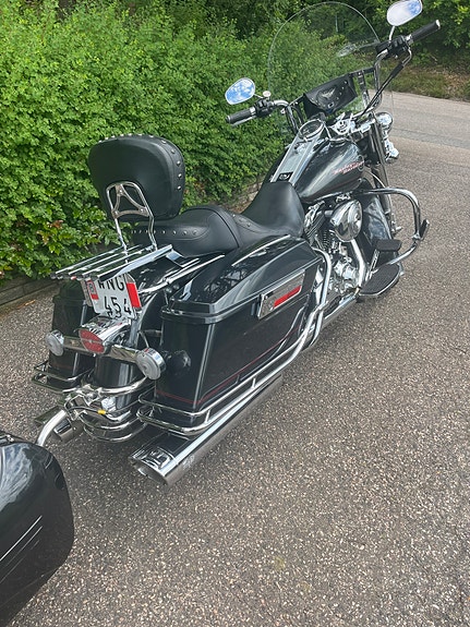 Harley-Davidson Road King FLHRI 3 of 5
