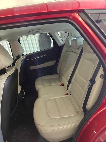 Mazda CX-5 7 of 9