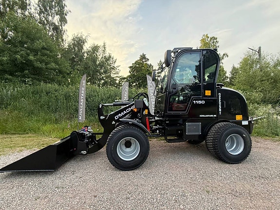 D'MACHINE 1150 – Kompakt hjullastare med hög lyftkapacitet