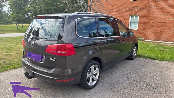 Volkswagen Sharan 3 of 5