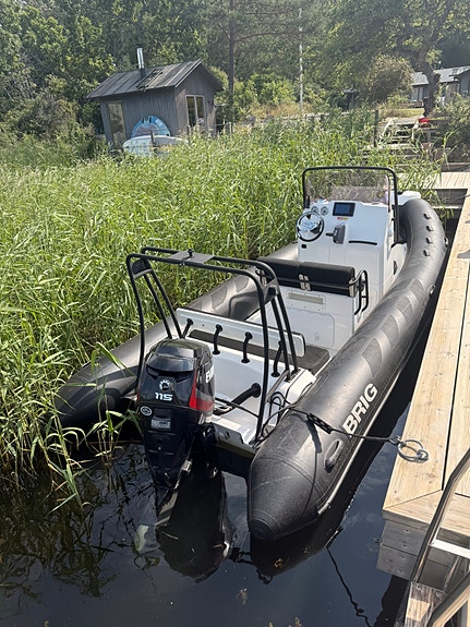 Brig Navigator 610 J-P 2 of 3