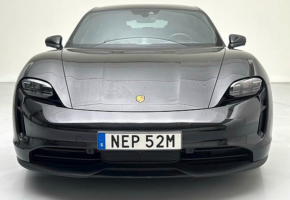 Porsche Taycan 2 of 5