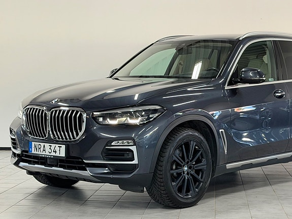 BMW X5 4 of 5