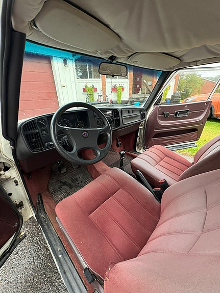 Saab 900 5 of 6