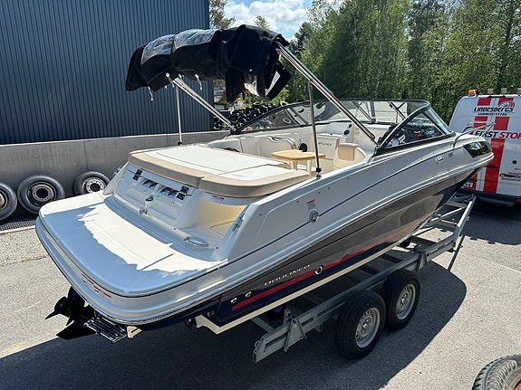 Byliner VR5 Cuddy 4.5L Mercruiser 250hk 2 of 5