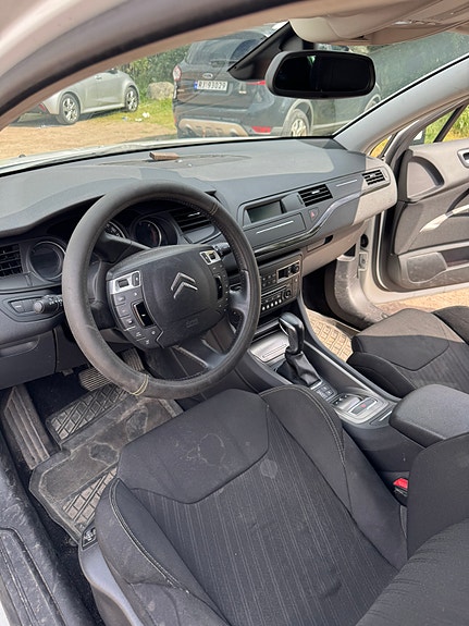Citroen C5 7 of 9