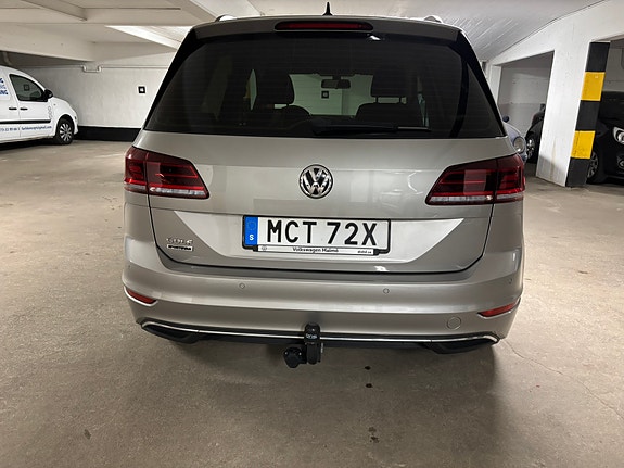 Volkswagen Golf Sportsvan 4 of 5