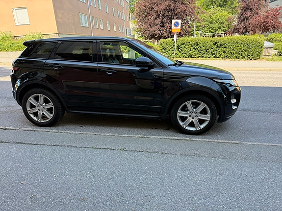 Land Rover Range Rover Evoque 2 of 15