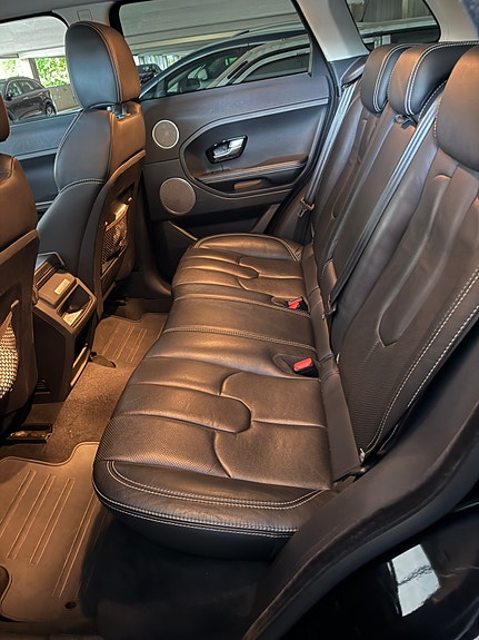 Land Rover Range Rover Evoque 7 of 15