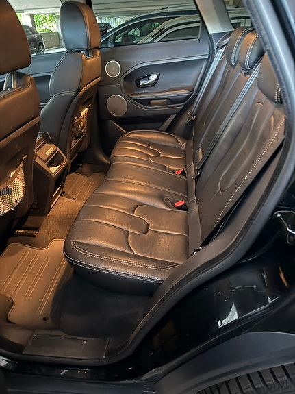 Land Rover Range Rover Evoque 8 of 15