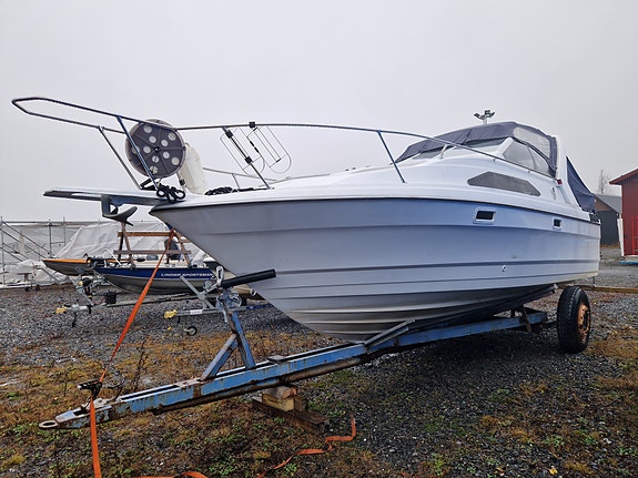 Bobåt Bayliner 2655 3 of 5