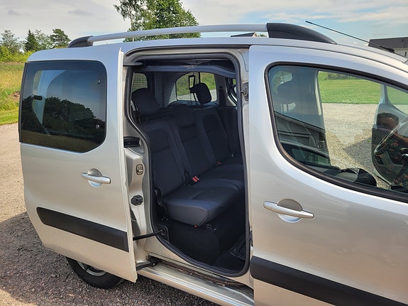 Peugeot Partner Tepee 5 of 5