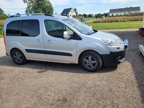 Peugeot Partner Tepee 8 of 12