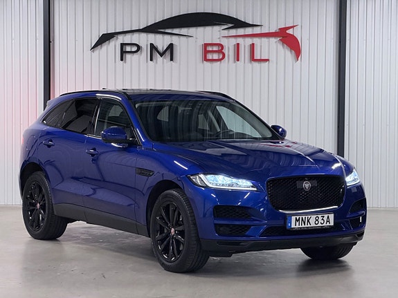 Jaguar F-PACE 2 of 30