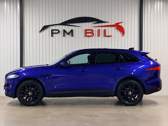 Jaguar F-PACE 5 of 30