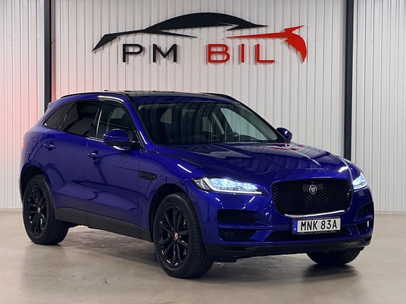 Jaguar F-PACE 2 of 30
