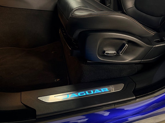 Jaguar F-PACE 22 of 30