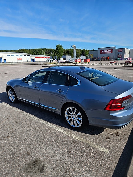 Volvo S90 3 of 5